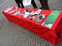 Infostand gegen Nazis, alltäglichen und staatlichen Rassismus - 2