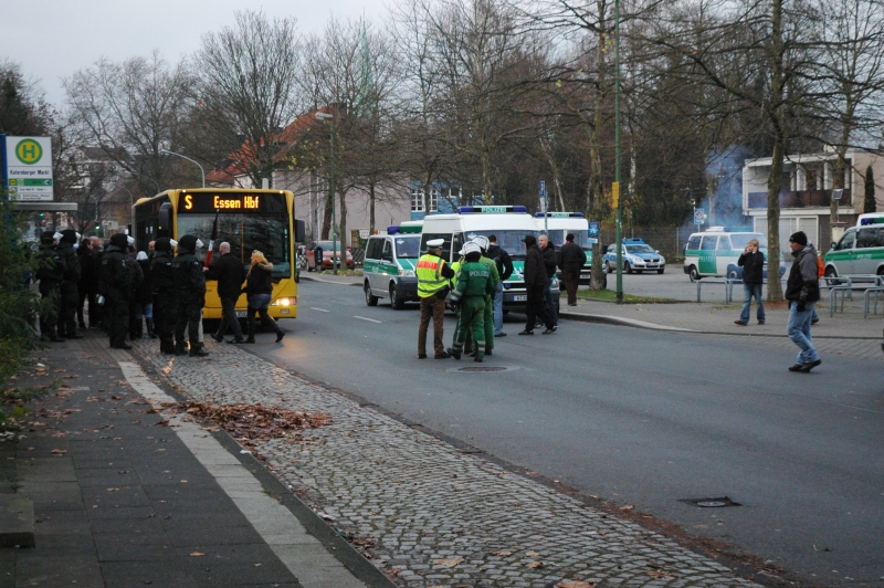 Braunraus-Foto 10 - NPD-Kundgebung in Essen am 27.11.2010