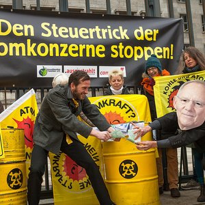 Stoppt Steuertricks der Atomkonzerne