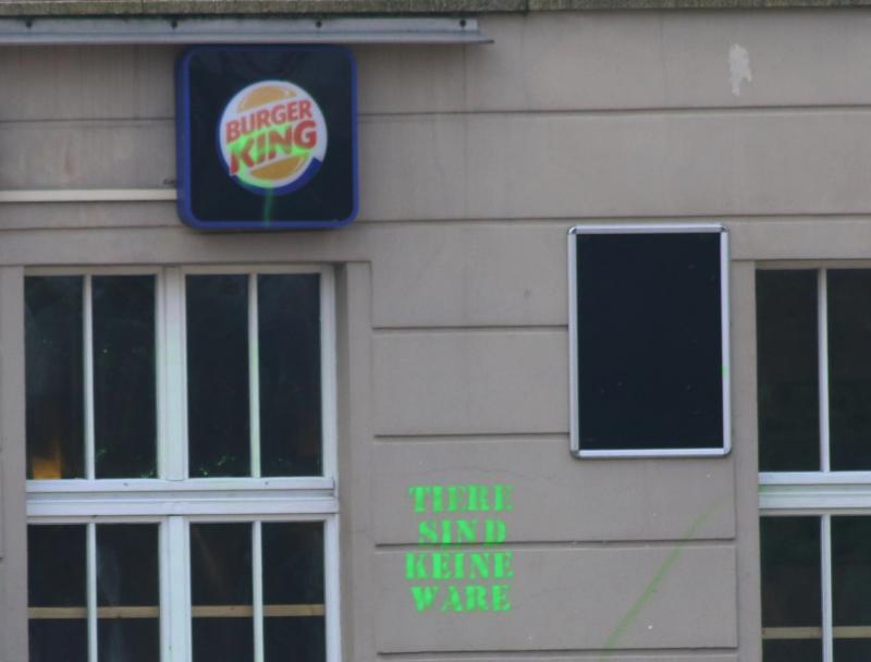  Sprüh- und Sabotageaktion bei Burgerking - 3