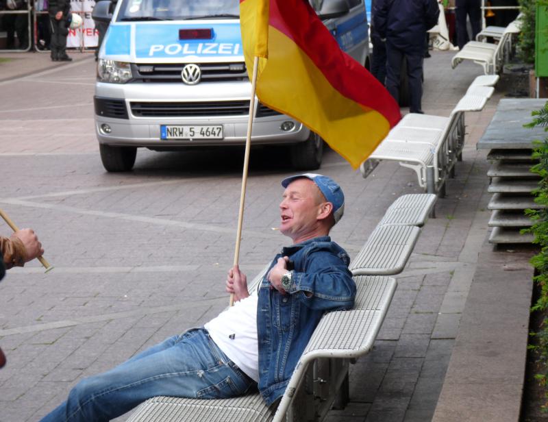 So ganz ernst nimmt den Zirkus noch nicht einmal Pro-NRW selbst