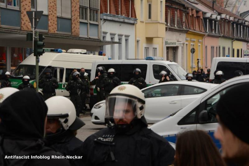 [KL] Bericht zu den antifaschistischen Protesten am 14. März 2015 in Kaiserslautern 3