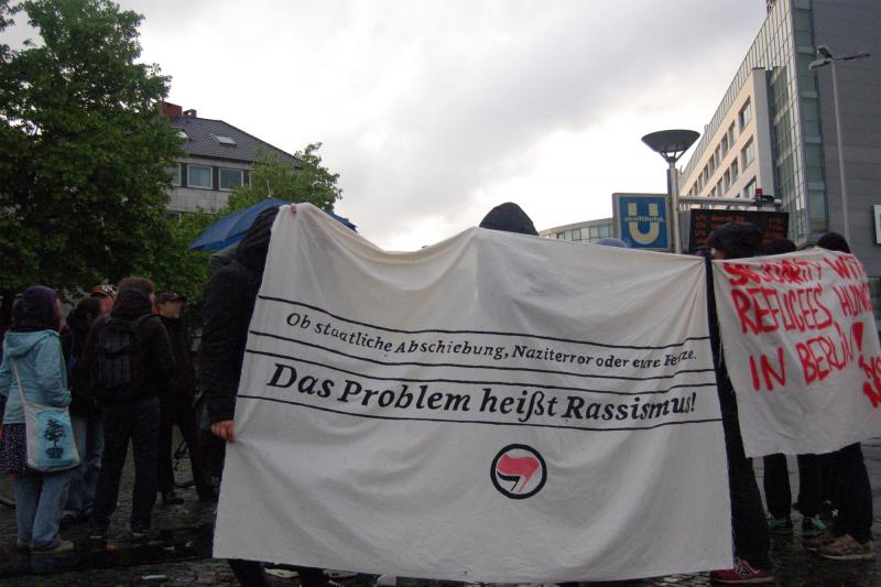 Spontandemo für Geflüchtete in Durststreik! 3