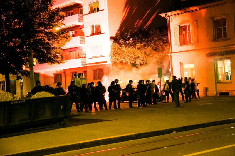 Zwei Demos gegen Repression und Polizei in Basel - 5