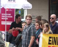 NPD-Infostand Duisburg-Meiderich (6)