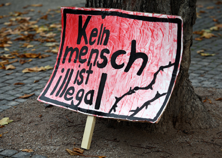 Kein Mensch ist illegal