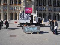 Pressekonferenz vor dem Rathaus