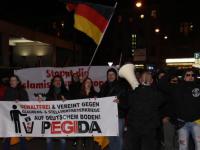 Angelina Bähren, Facebook 07, Pegida