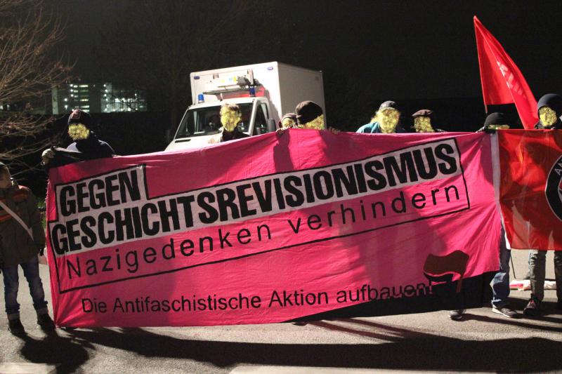 Gegen Geschichtsrevisionismus