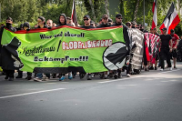 Der "Pressefreie Block" mit Florian Müller (3.v.l.) zum "Tag der Deutschen Zukunft" am 04.06.2016 in Dortmund Bildquelle: JN Mittelsachsen