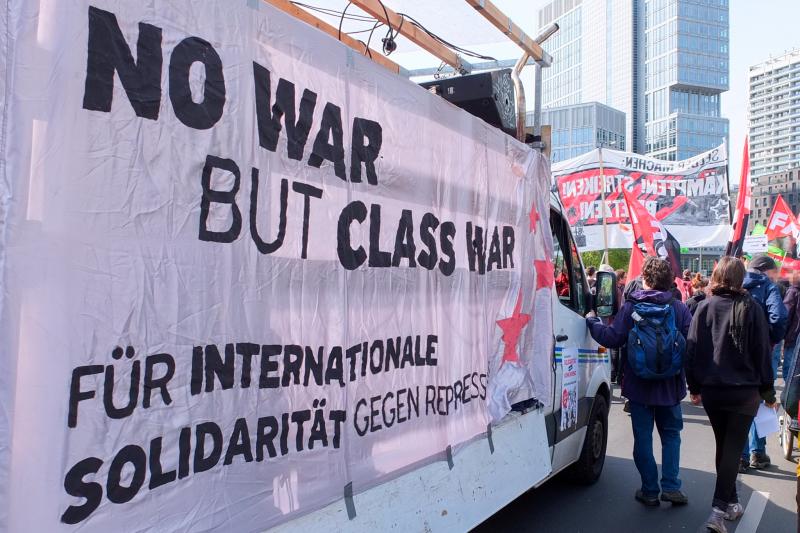 Klassenkämpferischer Block auf DGB-Demo [2]