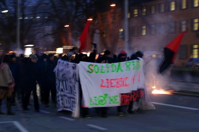 Feuerwerk vorm Bullenrevier