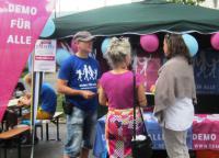 Infostand auf dem Christustag am 19.06. im Stadtion in Stuttgart