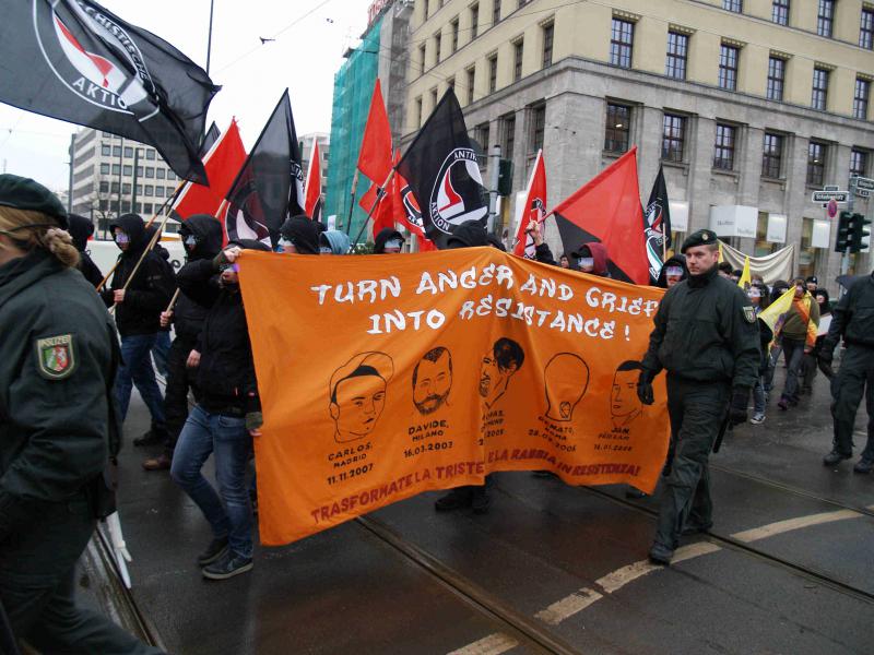 Gedenken an Stanislaw Markelow und Anastasia Baburowa am 07.02.2009 in Düsseldorf (Foto: Azzoncao)