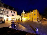 Friedlich ruht der Augustinerplatz derzeit auch in den Nächten