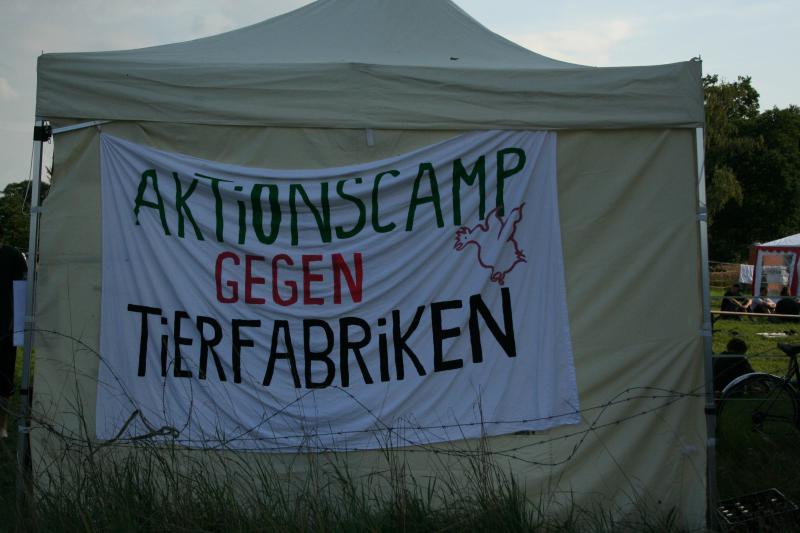 Aktionscamp gegen Tierfabriken (1)