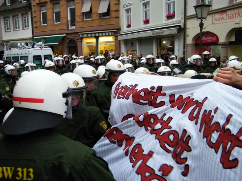 Antifaschistische Demonstration am 14. November 2009 in Freiburg