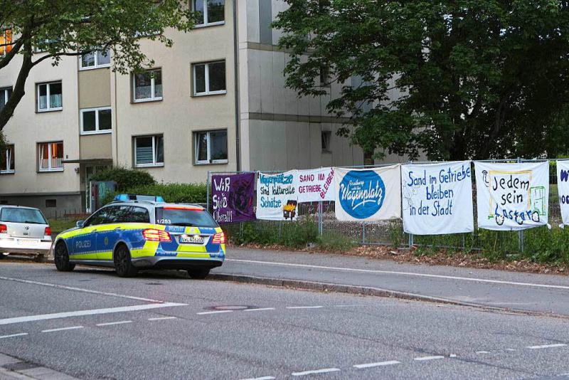 Sand im Getriebe besetzt Grundstück im Schildackerweg