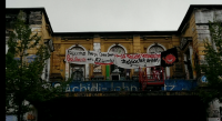 Soli-Banner die beim MFC 1871 gezeigt wurden an der Roten Flora in Hamburg