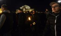 Neonazis durfte dieses Jahr nicht am 13. Februar durch Dresden marschieren - taten das dann aber am Vorabend.