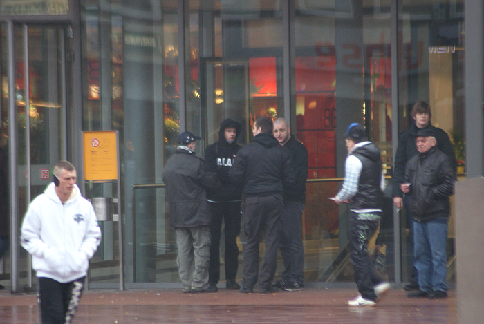 nasen gegen kurz nach 3 am hbf