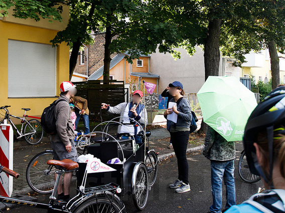 Fahrradcorso durch Schöneweide