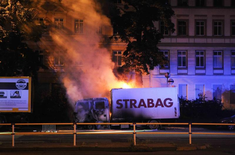 Die Baufirma (STRABAG) war schon häufiger Ziel von Anschlägen (Foto: Spreepicture)