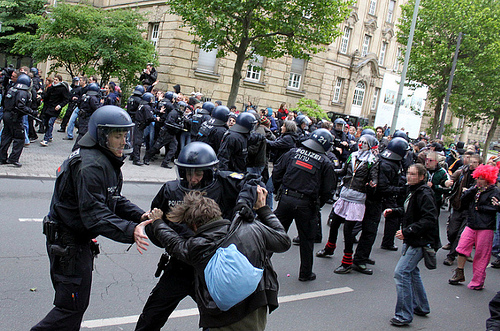 blockupy2012-bullenübergriffe