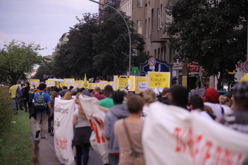 Foto by Mahdiyeh Kalhor 2013: Refugee Protest March of the KARAWANE Refugee Tribunal in  Berlin