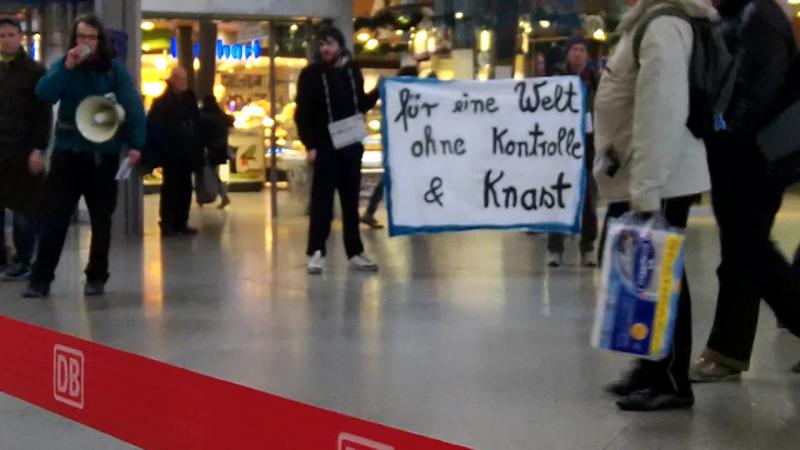 2.3.2015: Foto Demo im Hbf