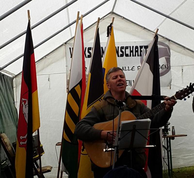 Heulboje Frank Rennicke beim Oktoberfest 2015 der „FN Kraichgau“