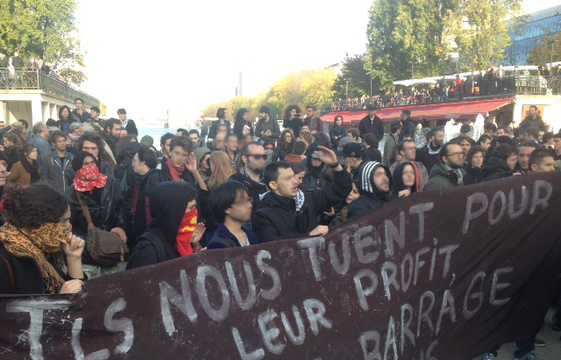 Manifestation en soutien aux inculpés du rassemblement contre les violences policières