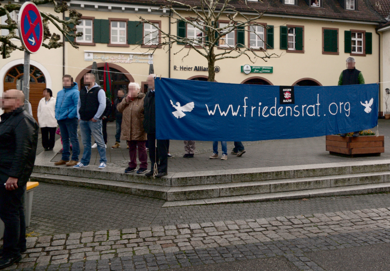 PEGIDA Aufmarsch am 20.12.2015 in Kandern 3