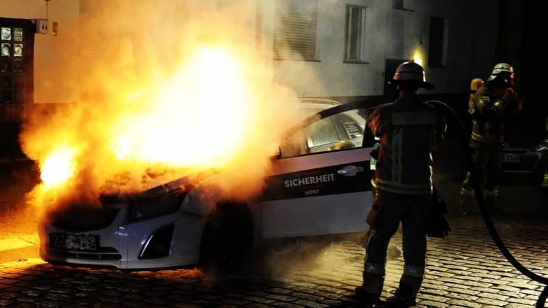 BZ-Foto zum Autobrand in Berlin