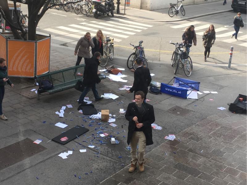 RFS Stand an der Uni Wien nachher 1