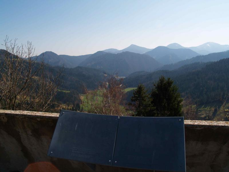 Berglandschaft am Denkmal von Drazgose