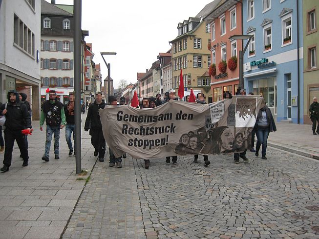 Spontandemo Richtung Bahnhof