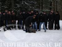 Nazis am Heidefriedhof 2010 (Quelle: Infothek Dessau)