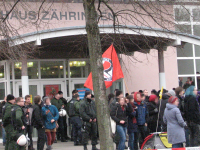 Antifas vorm Bürgeraus Zähringen