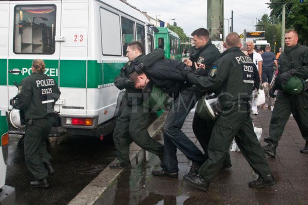 Mindestens fünf Menschen wurden festgenommen