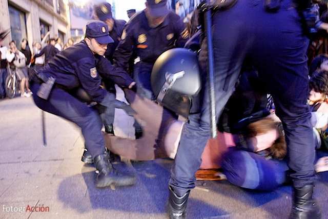 Brutale Räumung an der Puerta del Sol