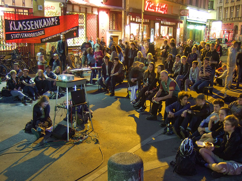 Videokundgebung in Kreuzberg - 4