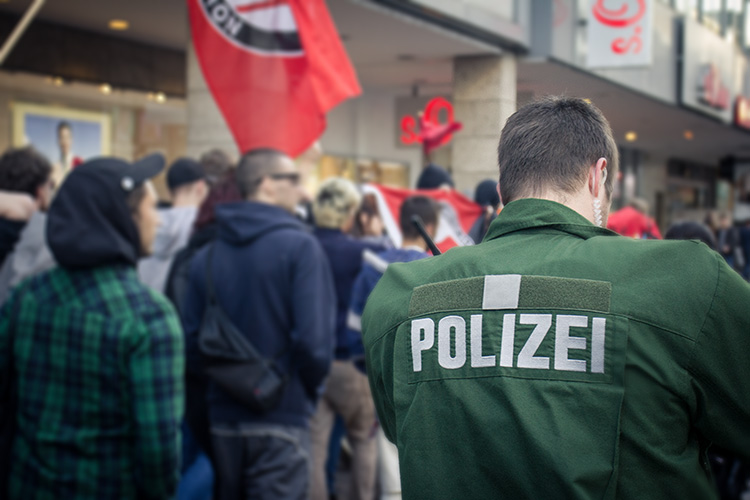 Spontandemo Saarbrücken (10) - Bahnhofstraße