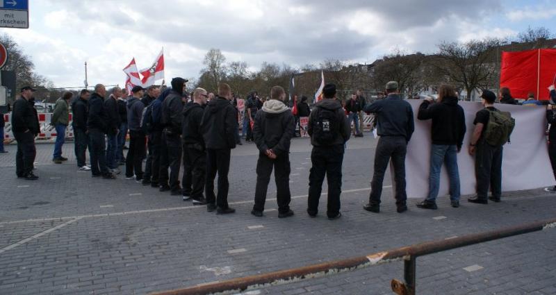 NPD-Kundgebung am 27.03.2010 auf dem Bahnhofsvorplatz