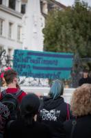 Gegenproteste auf dem St. Johanner Markt.