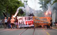 Demo kurz vor der brasilianischen Botschaft 