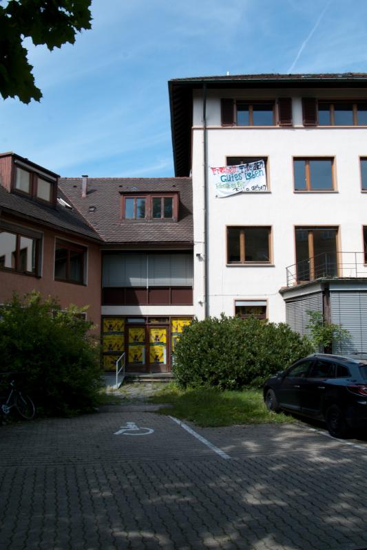 Hinterhof des besetzten Hauses in der Goethestraße 2