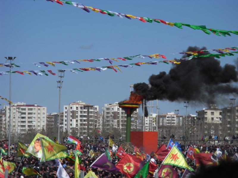 Newroz piroz be! 