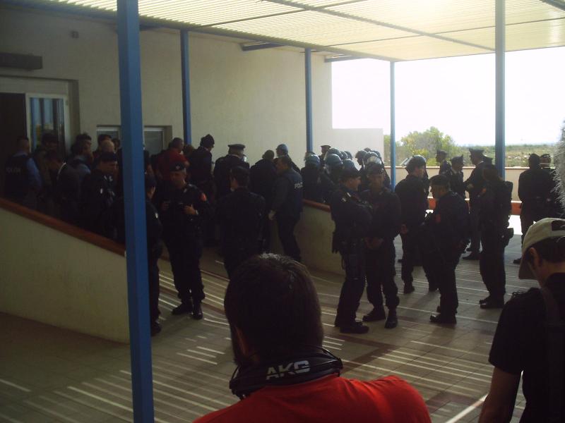 20110412 lampedusa aufgebot vor zwangsrückführung