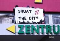 [B] Squat the city - Besetzung als Voraussetzung der Utopie